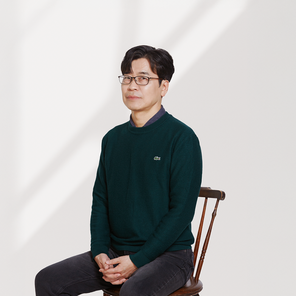 논술_김중일_강사이미지